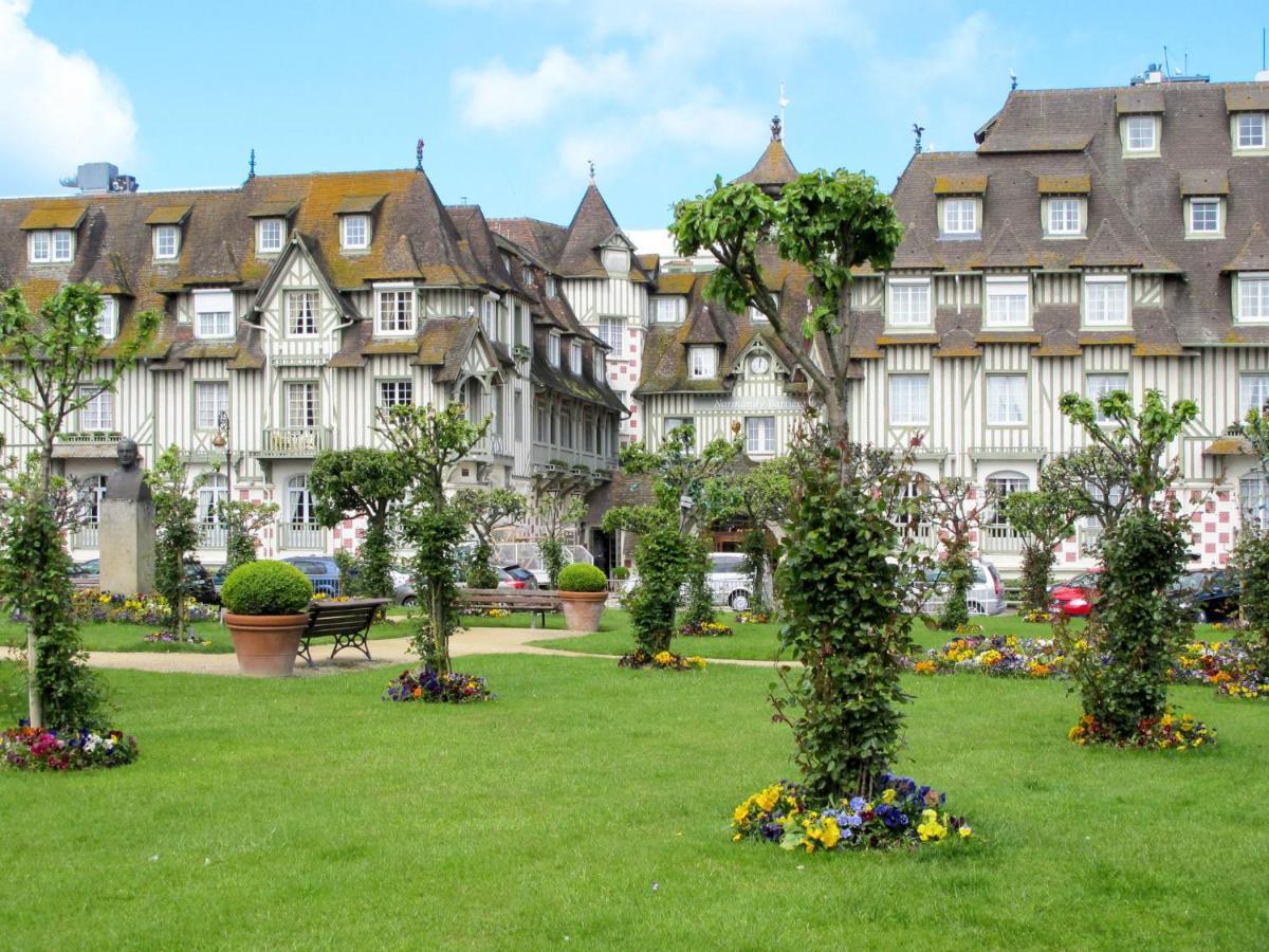 Apartment Le Domaine Des Roches By Interhome Trouville-sur-Mer Eksteriør bilde